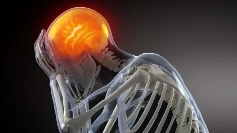 தலைவலியை உடனடியாகக் குறைக்கும் சிறந்த உணவுகள்! (Headache Relief)