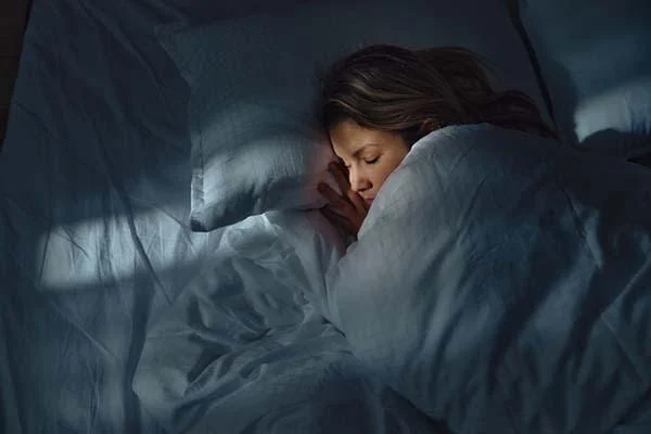 தூக்கம் குறைந்தால் உடலுக்கு என்ன நடக்கும்? (Sleep Loss நோய் எதிர்ப்பு)